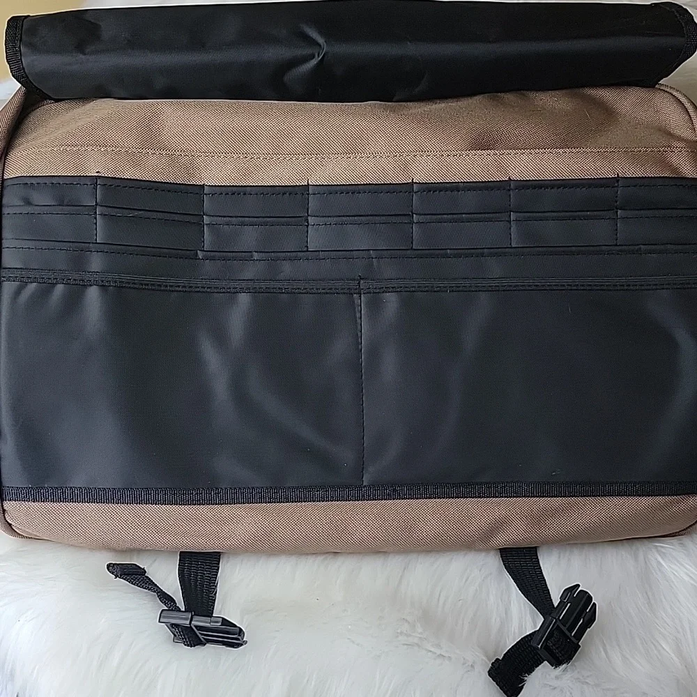 CROPPER HOPPER Tan Black Canvas Scrapbooking Craft‎ Organizer Travel Tote Bag